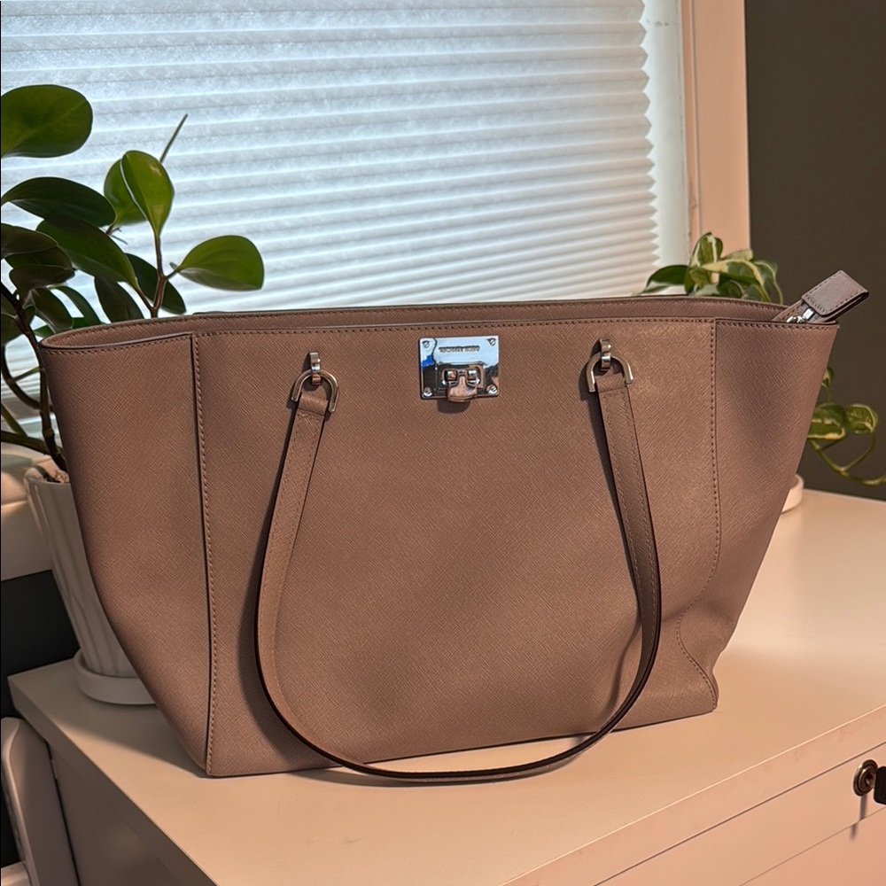 Michael Kors Tote Bag